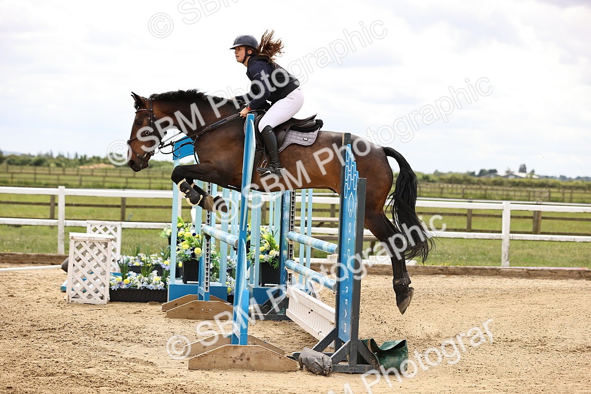 SBM_000448 - Class 4 - 1m showjumping