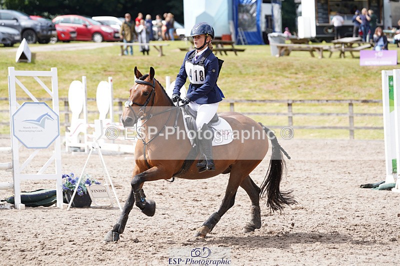 240824X-123556-24157 - 80cm Round 1 12.00 to 13.00