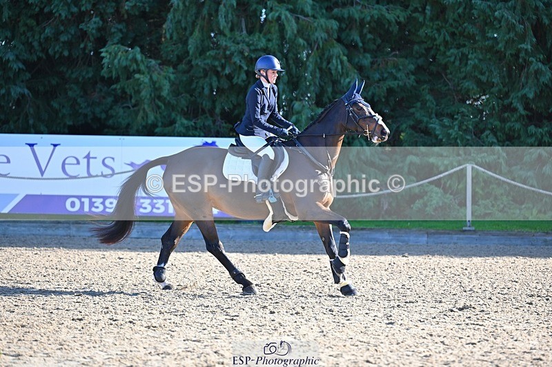 241027-105620-16526 - 351-Grace.Gillard-INDI