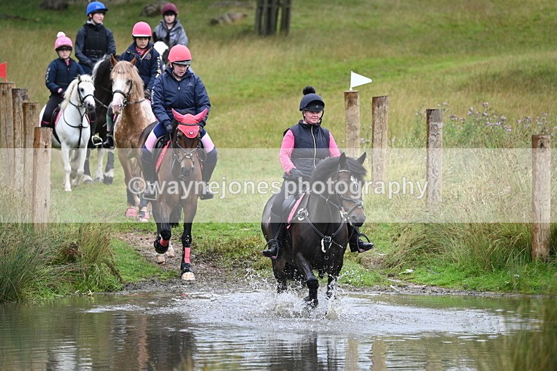 WJ7_9257 - Time at Water 11:53 to 12:23