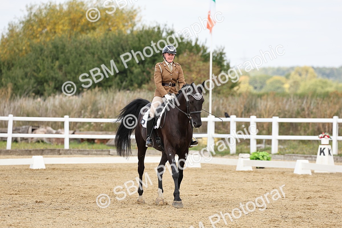 SBM_018282 - Class 16 - Novice 5 - 11.12-12.01