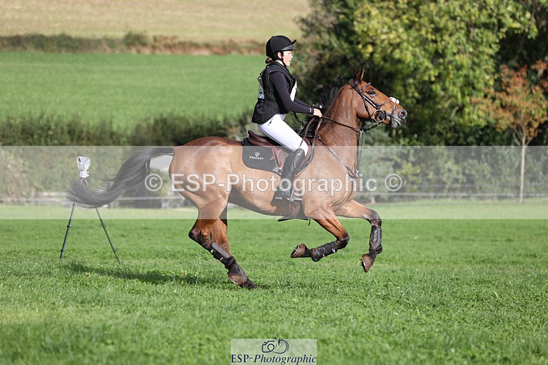 241025-122957-08068 - 102-Holly.Morris-ROYALE.LOUIS