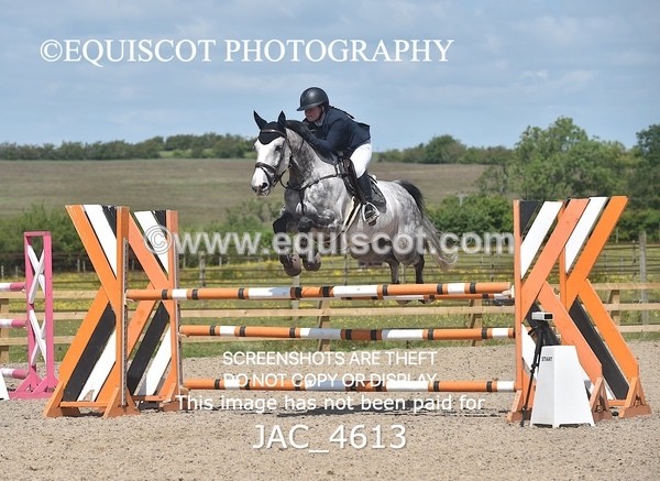 JAC_4613 - CLASS 7 Senior Foxhunter/ 1.20m Open