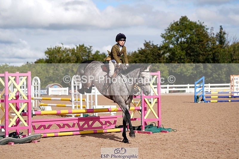 250921-112446-02673 - Cls 21+22 Club and Schools 70cm