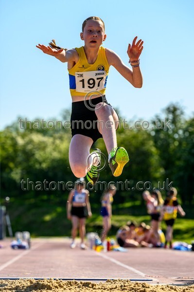 West25Sat-919041 - Field Female