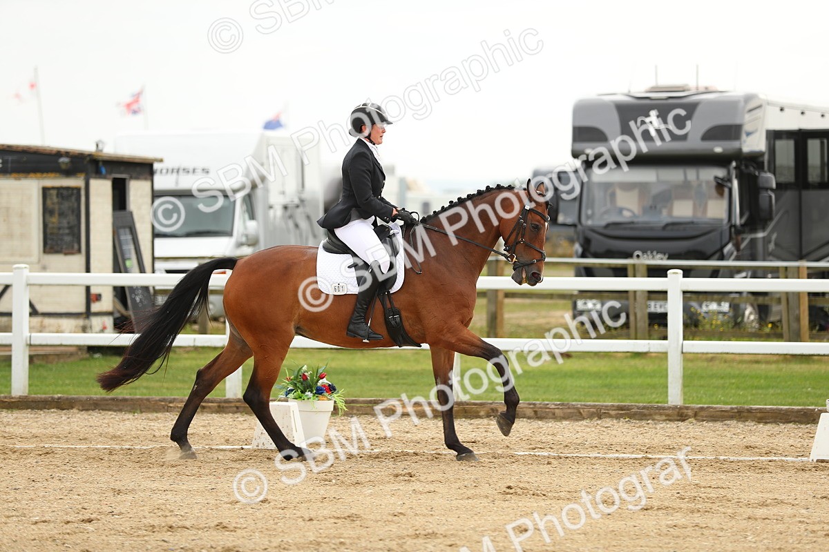 SBM_017726 - Class 13 - Novice 23 - 14.27-15.16