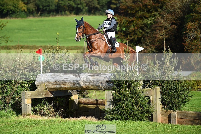 231022-143718-30227 - 344-GLOBAL.EXOTIC-Jemima.Stratton-XC