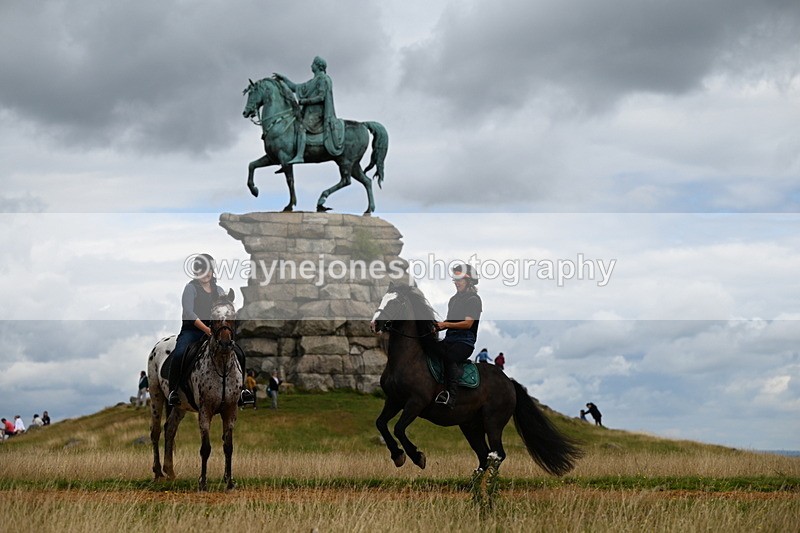 DSC_7174 - Time at Statue 12:45 to 13:15