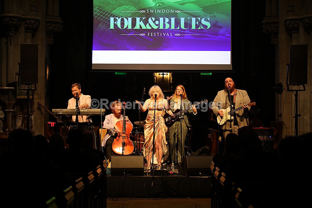 FOLK N BLUES-525 - FOLK and BLUES SEPT 2022