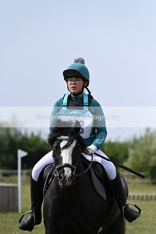 WJ7_6522 - 40cm XC Time 11:50 to 12:10
