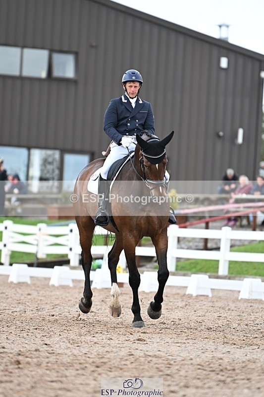 250907-153811-10973 - 131-Brendan.TeggFoxcourt.Solar.Eclipse