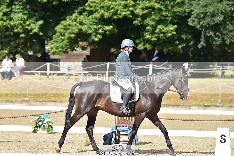 250719A-095936-03468 - 019-Bryony.Lovell-Williams-Broadtown.Man.In.The.Mirror