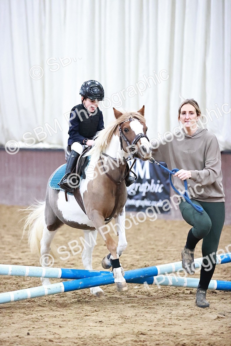 SBM_000039 - Class 1 - Cross Pole Jumping 30cm 40cm