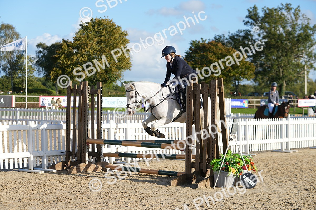 SBM_53832 - J8 - Junior Pony 65cm Championship