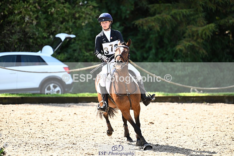 240824X-114522-25368 - 70cm Round 2 10.30 to 12.10