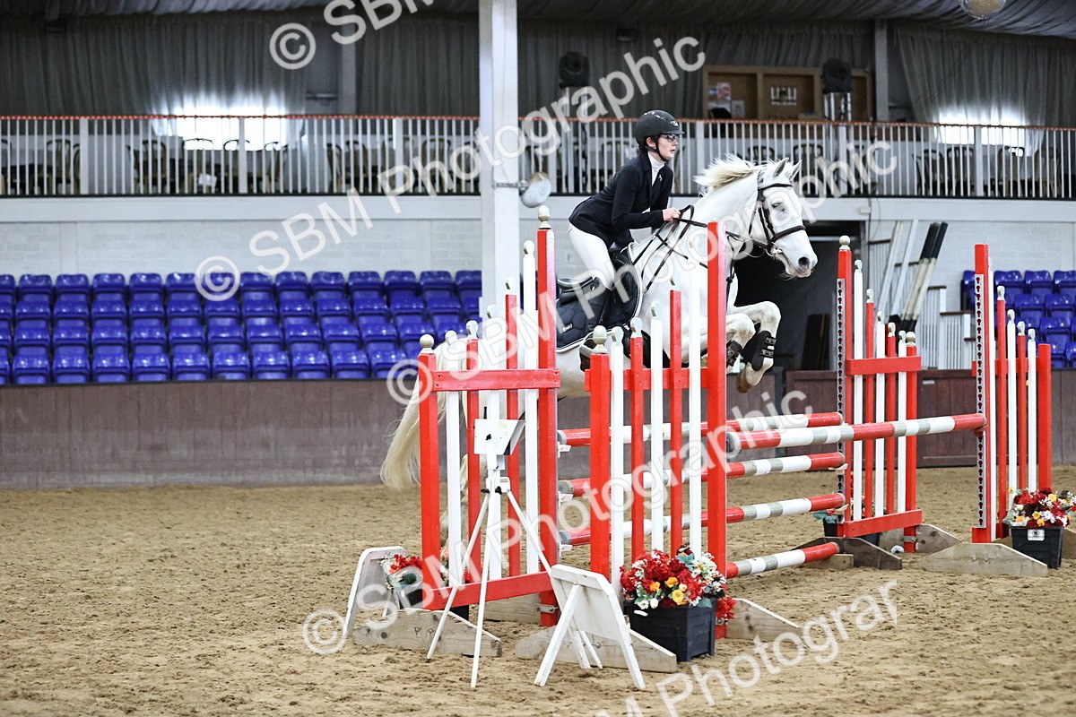 SBM_004574 - Class 15 - Joshua Jones Winter Discovery Championship Qualifier - 1.00m