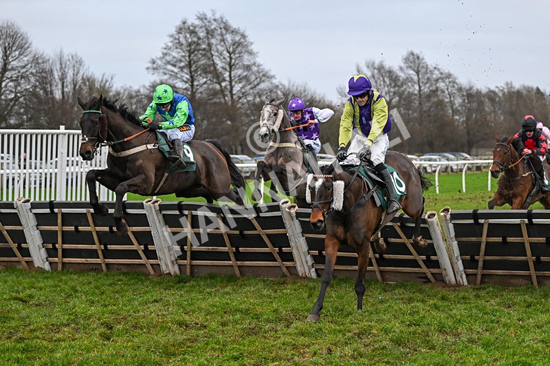 110124-Race 6-Shantou Moon-3040 - Race 6