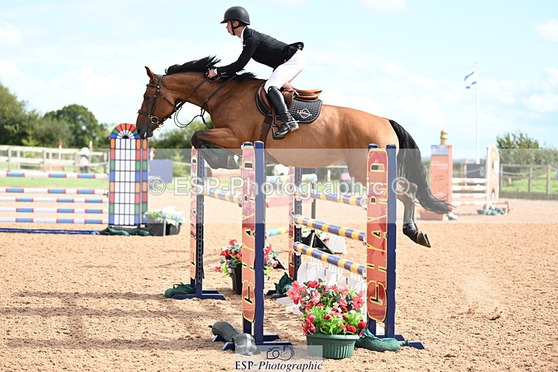 240912A-142756-02183 - Cls 5 National 1.30m Open