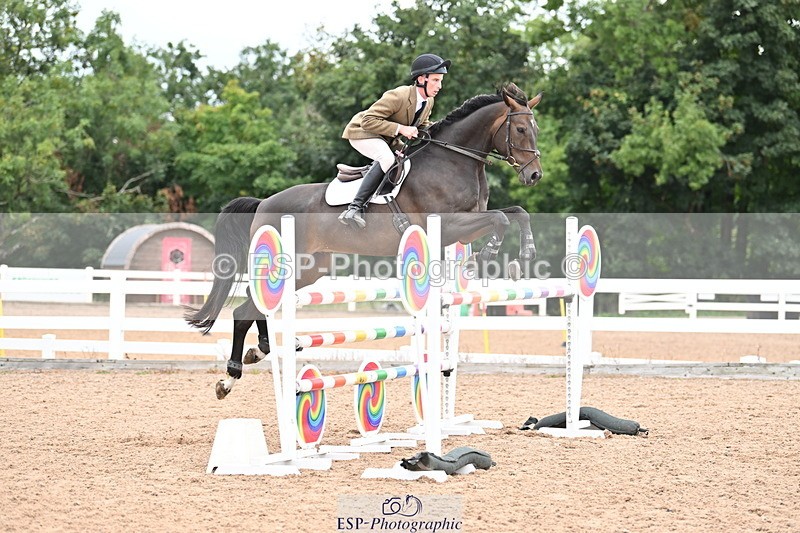 250820B-135620-00835 - Cls 6 Foxhunter and 1.20m Open