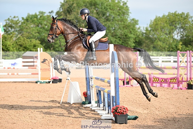 240802A-090446-03303 - Cls 21 A&B Brit Nov & 90cm Open