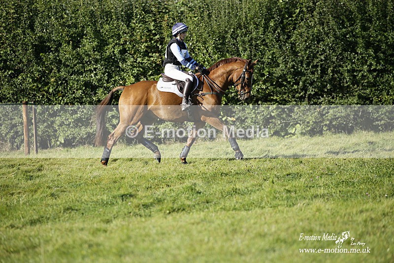  WWHT 031021 666 - WWEC Novice Restricted (0.80m) 18/10/20