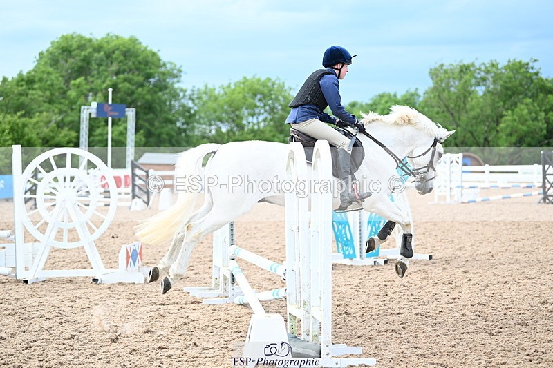 240611A-171904-00526 - 70cm