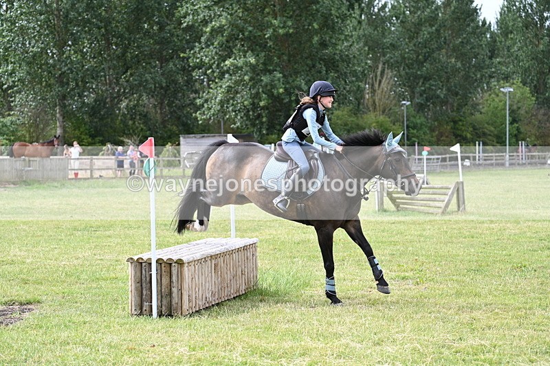 WJ7_5095 - 60cm XC Time 10:17 to 10:49