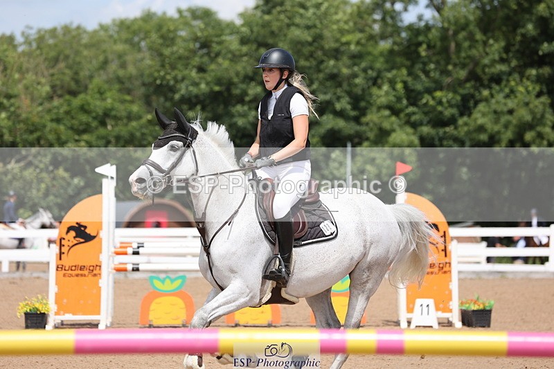 240718A-131325-05472 - Cls 9, 1 Star Bronze Tour 1.10m