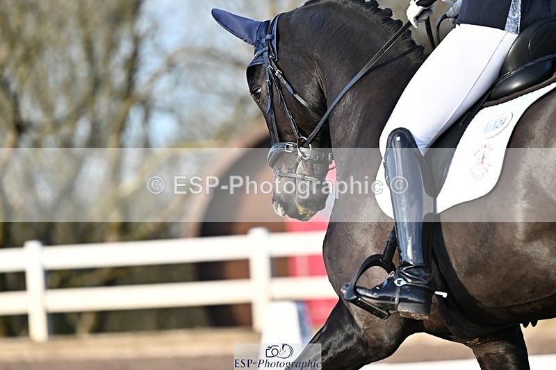 241214-135539-02666 - 124-isobel.goodwin-Milano.van.hof.olympia