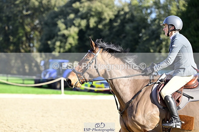 260214A-115514-00558 - 2 Discovery and 1m Open