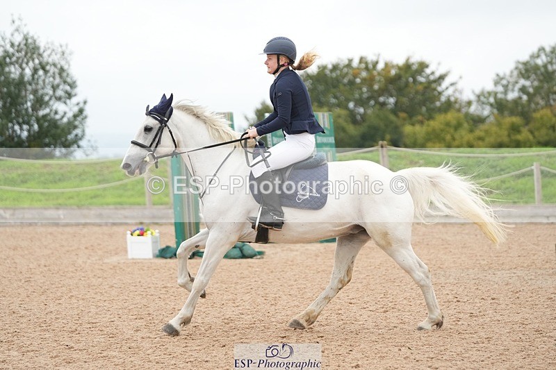 250920-101406-00572 - Cls 5 Pony British Novice and 80cm