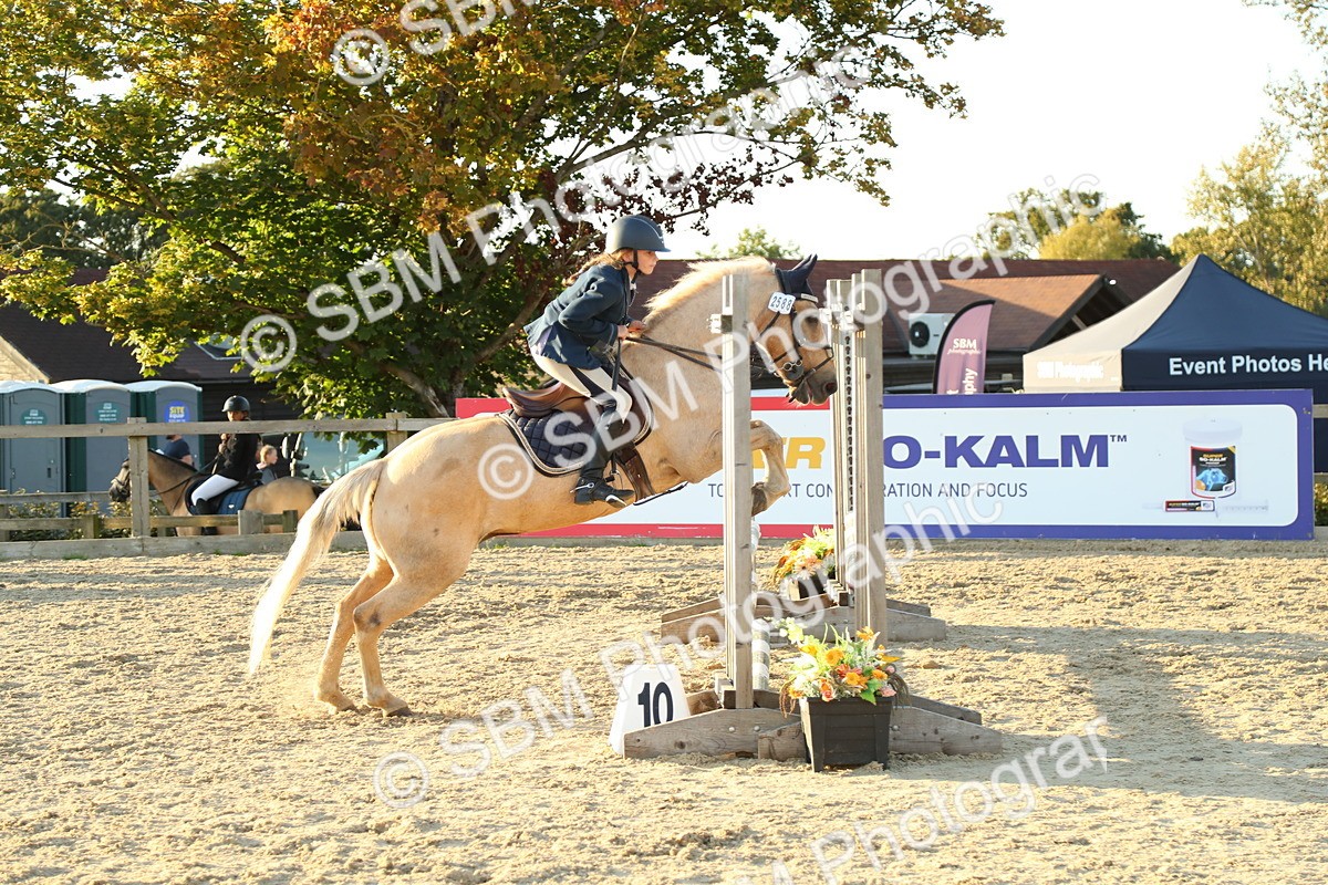 SBM_53909 - J8 - Junior Pony 65cm Championship