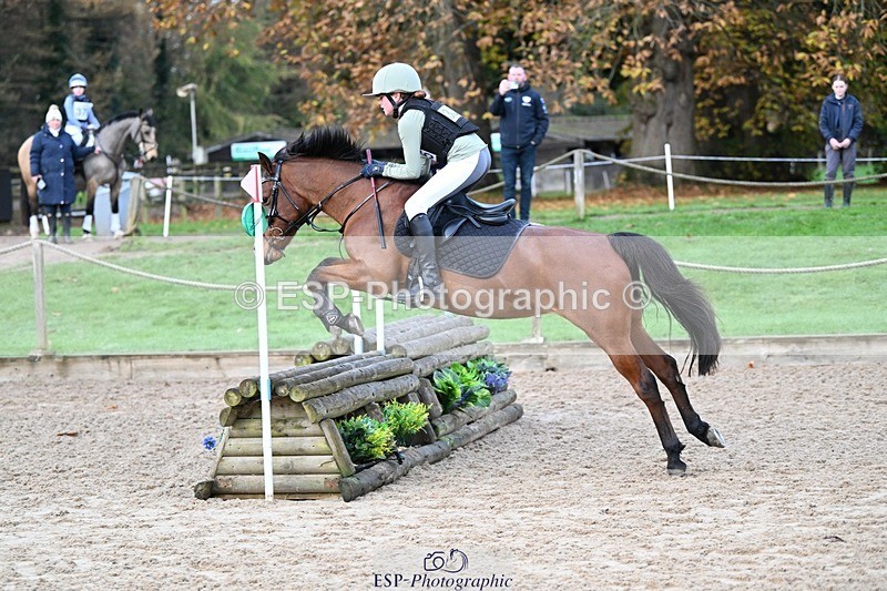 241117-082440-02500 - Cls 1 70-75cm Start to 9.00