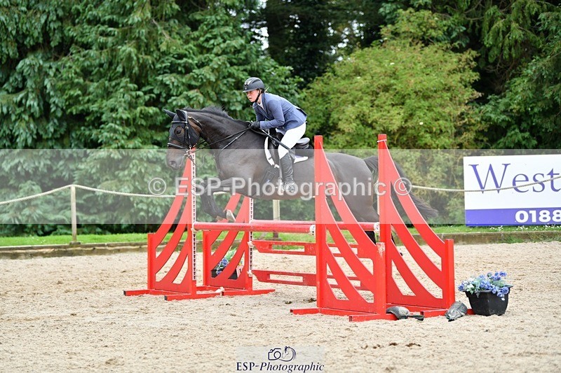 240712-105551-32858 - Cls 137 British Novice and 90cm Open
