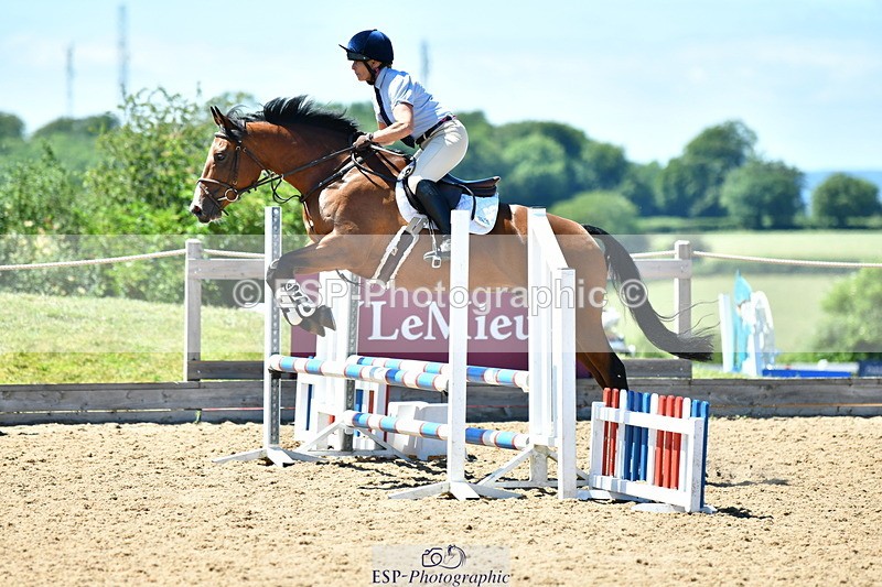 230624A-142120-01918 - Cls 42+43 Club and Schools 70cm