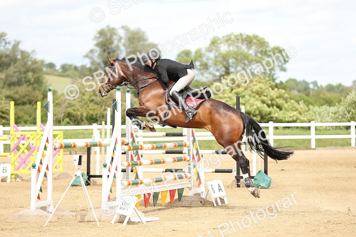 SBM_001177 - Class 5 - Senior Foxhunter - 1.20m