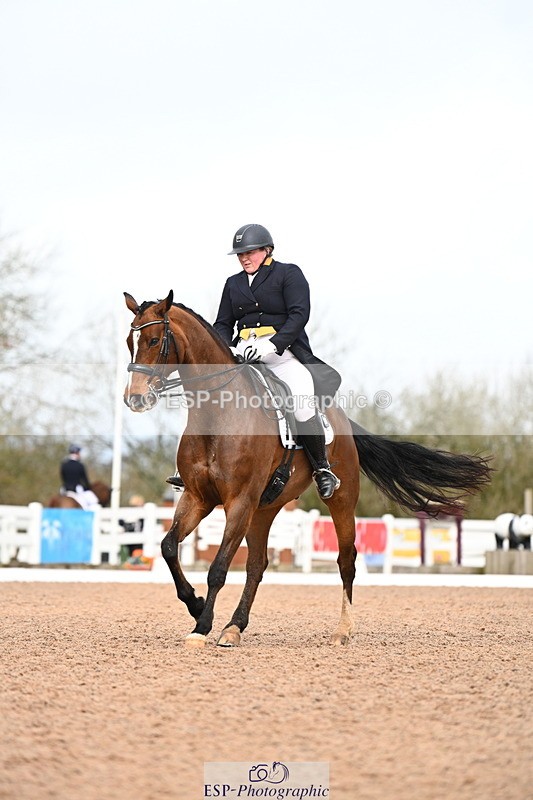 240218A-122056-07107 - 201-Emily.farleigh-Wake.up