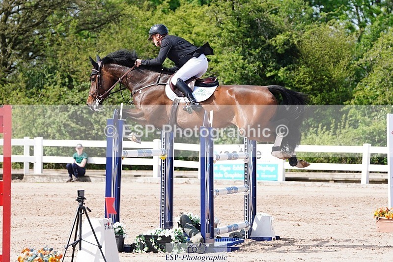 250427-110608-16111 - Cls 4 - 2 Star Small Tour