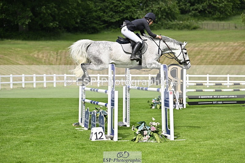 250613A-100139-00241 - Cls 1 Snr Newcomers and 1.10m Open