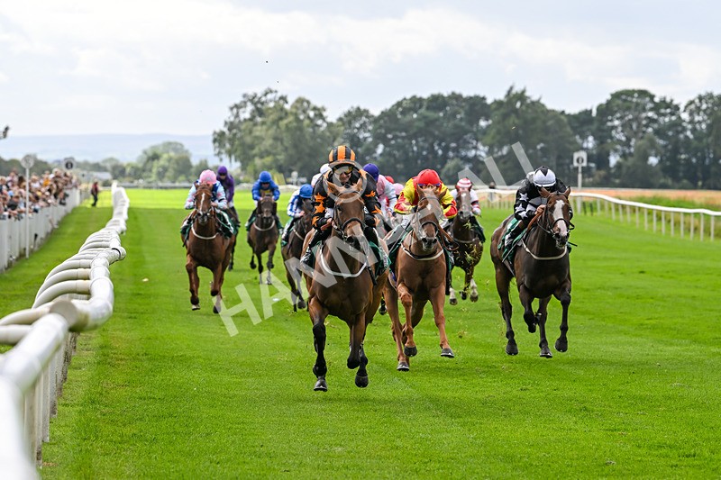 090824-Race 3-South Parade-4494 - Race 3