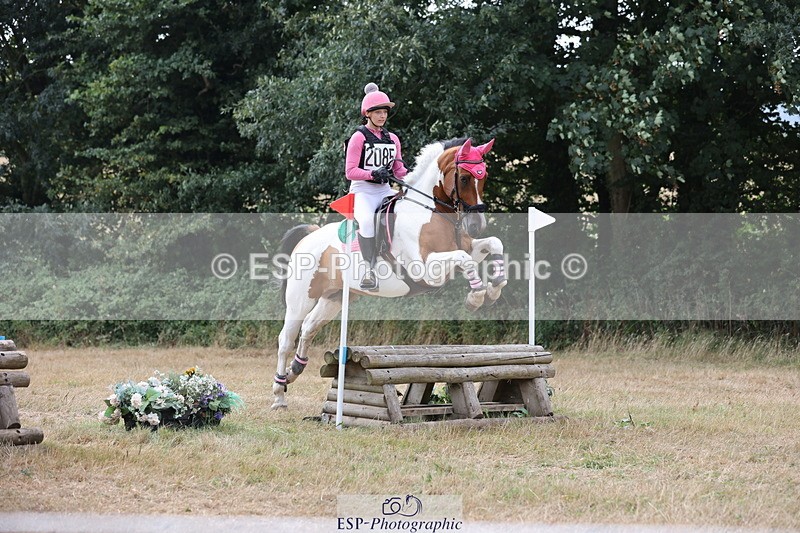 250824A-130334-36906 - 2085-Izabelle.Woodman