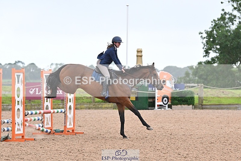 240813-182111-00641 - Classes 5 A&B & 6 80cm