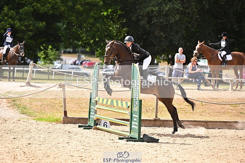 250802A-150656-06168 - F-284-Roxi.Foster-SKYES.ARCOS