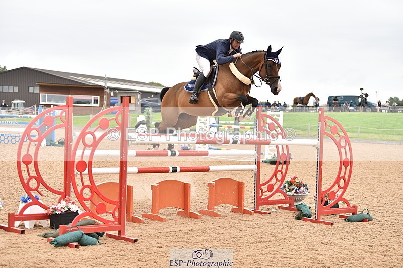 230810A-152122-01396 - Cls 11 1.30m Open