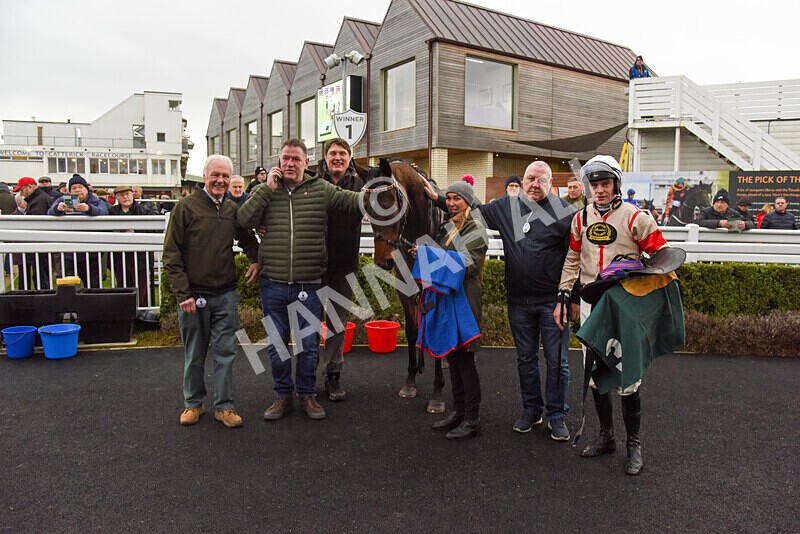 171224-Race 2-Bust A Move-4068 - Race 2