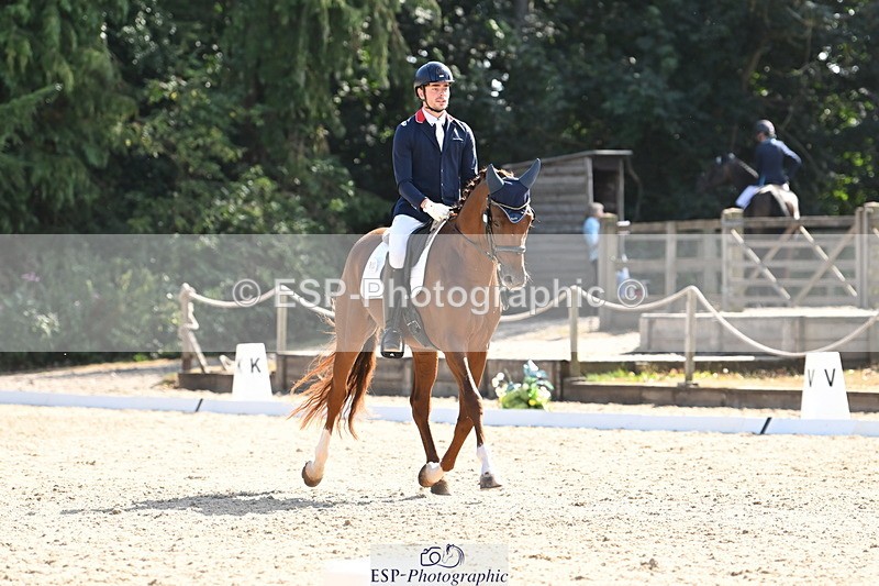 250808A-164001-02132 - 153-Angus.Corrie-DeaneVeyron.II