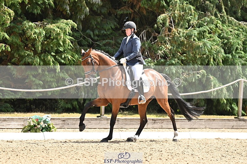 250808A-154547-01618 - 110-Alice.OppenheimerHeadmore.Forever.Ruby