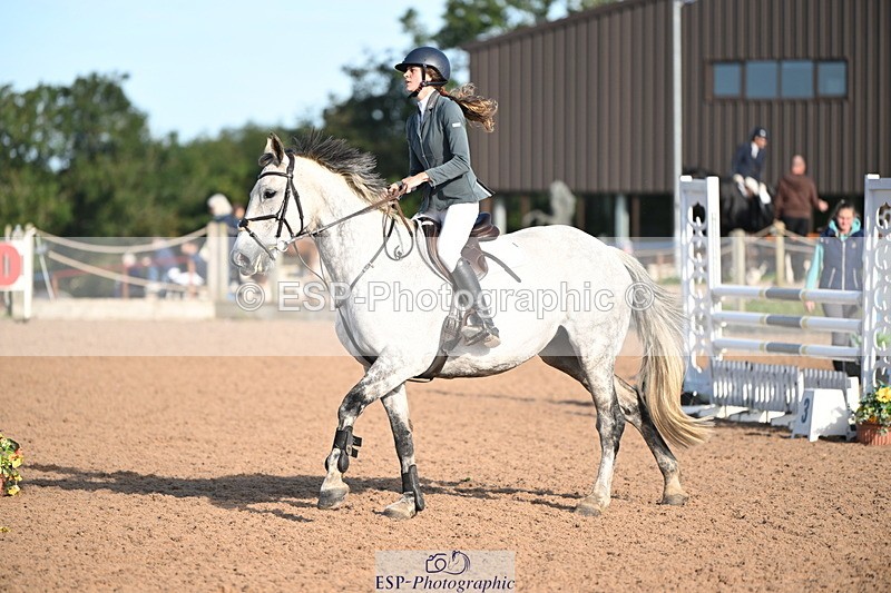 240913A-092702-03250 - Cls 13 Snr 1.05m & 1.10m Open