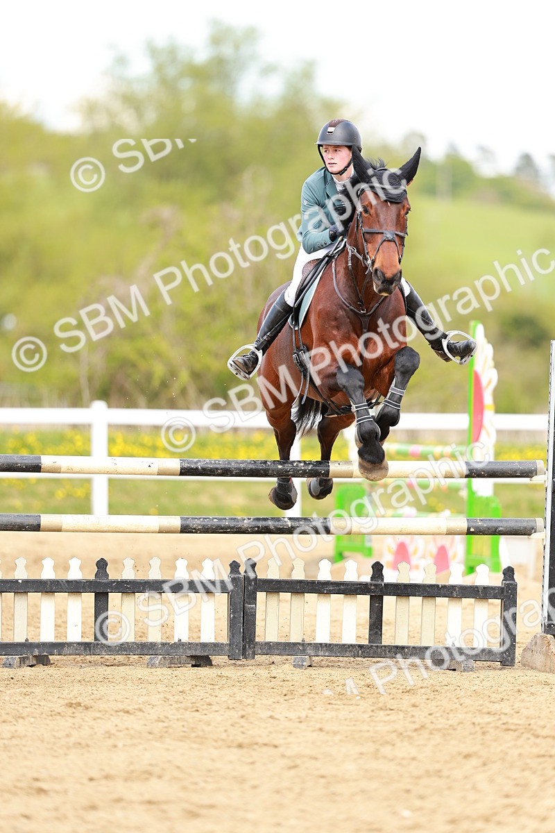 SBM_002235 - Class 4 - Senior Newcomers - 1.10m