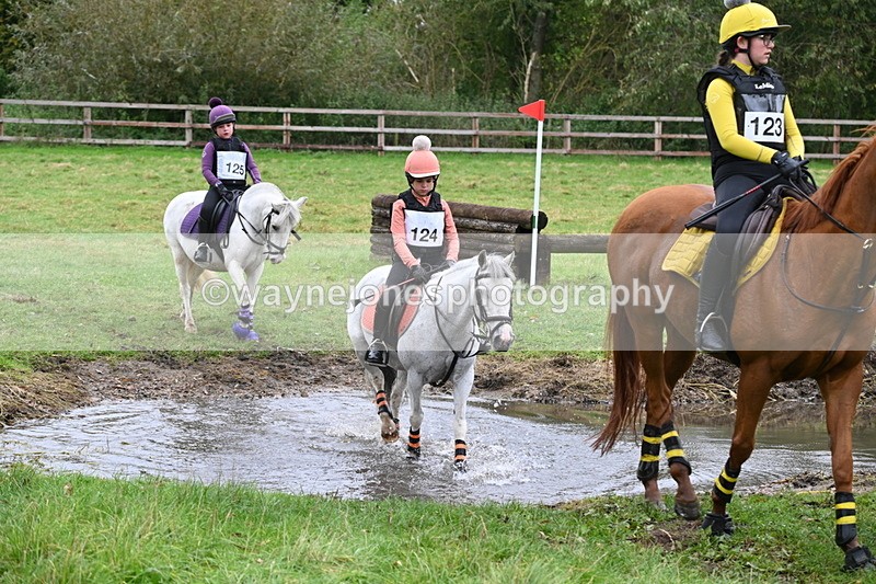 WJ6_4874 - Time at Photographer 12:17 to 12:30